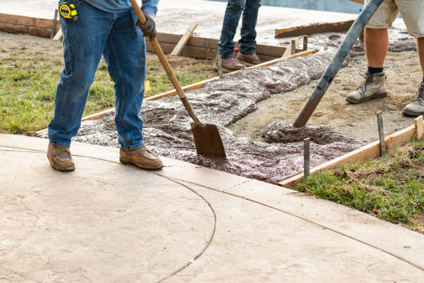 Best Concrete Demolition Services in Dewitt, IA
